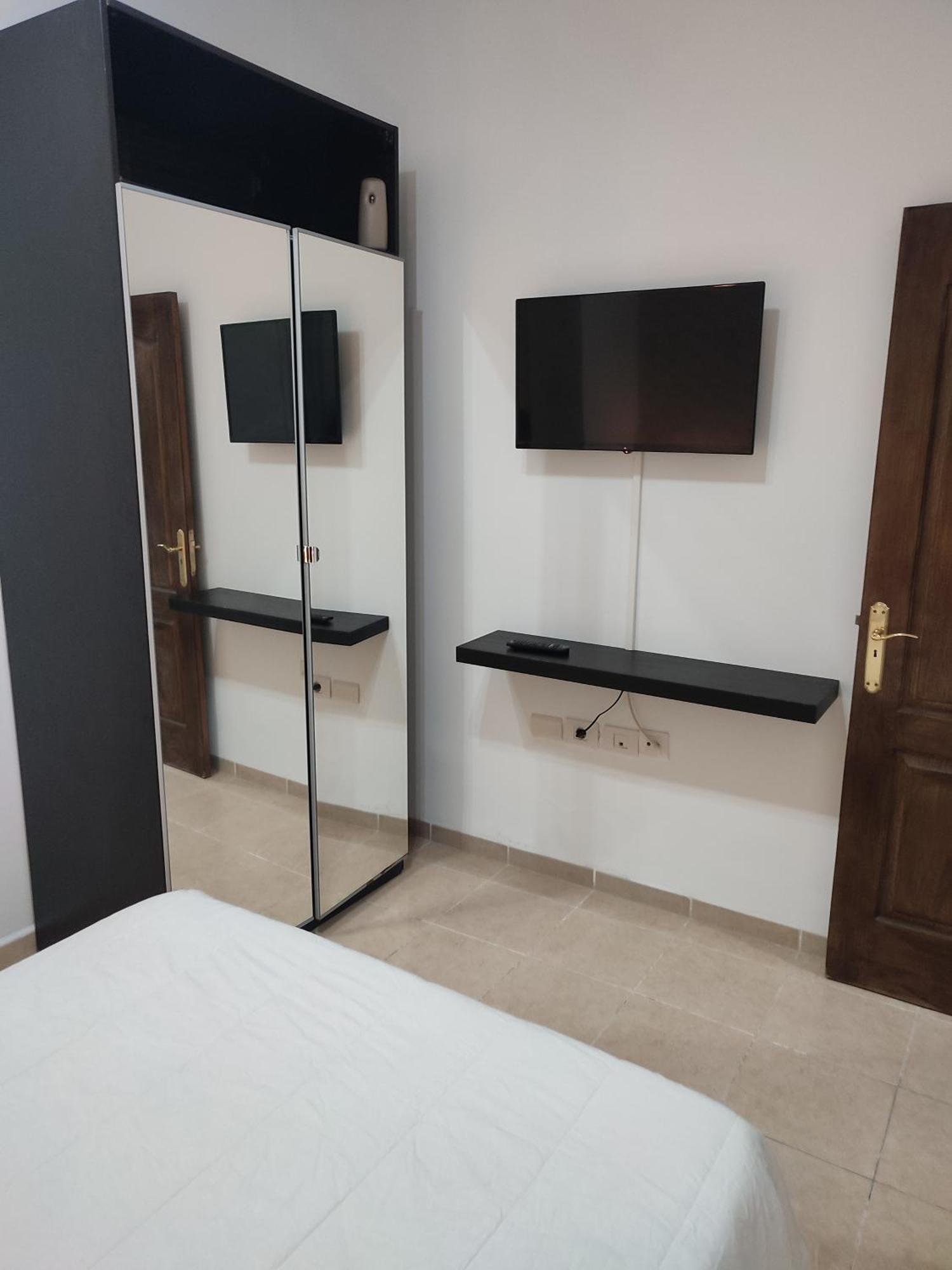 Habitacion Matrimonial En Casa Compartida Сан-Крістобаль-де-ла-Лагуна Екстер'єр фото